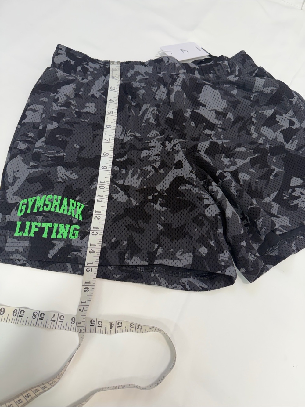 GYMSHARK MENS OLIVE & BLACK CAMOUFLAGE TRAINING SHORTS! - Picture 6 of 6